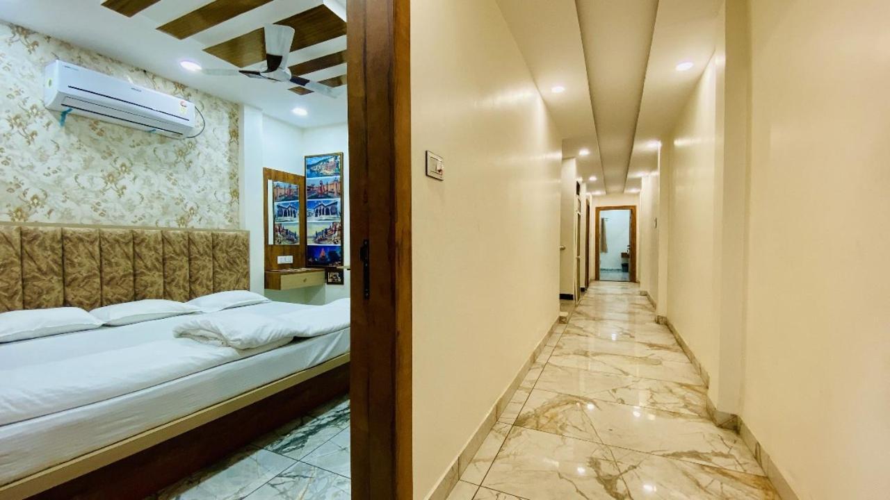 Hotel Malay Inn Удджайн Экстерьер фото